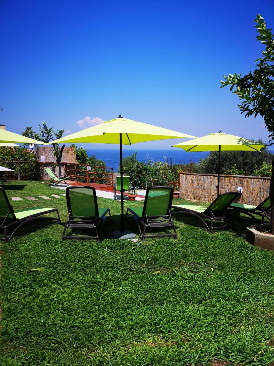 Villa Rosmary - Sorrento Coast - Gulf Of Naples View Exterior foto
